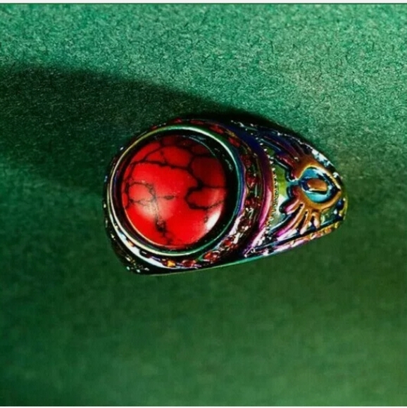 *Sale* New Red Howlite Rainbow Hematite Ring. - Picture 4 of 5